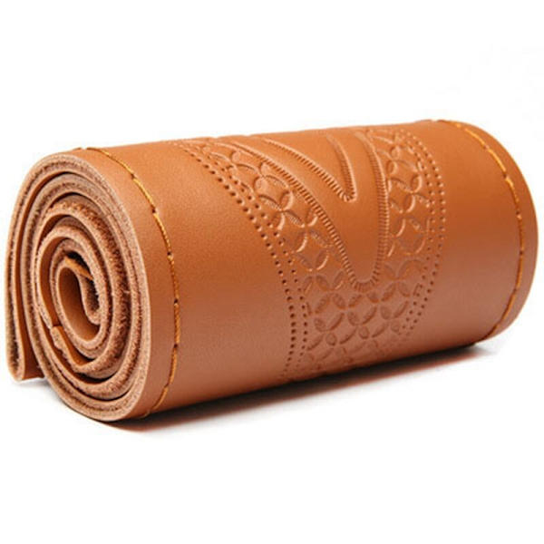 (D)Bil suv diameter 37/38cm Auto cover Anti-halk prägling Läder Bilstyling Tillbehör Universal Braid Case passform D