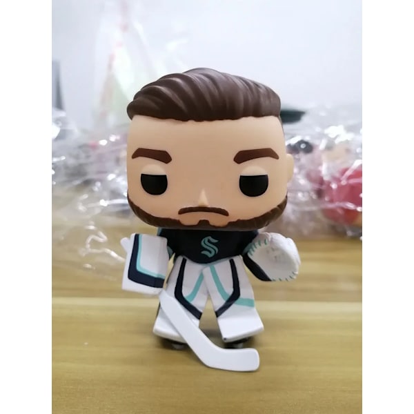 Äkta FUNKEPOP Actionfigur Idrottare Hockey Basebollspelare Puckster Modellsamling Onarments Bord Bildekoration Gold