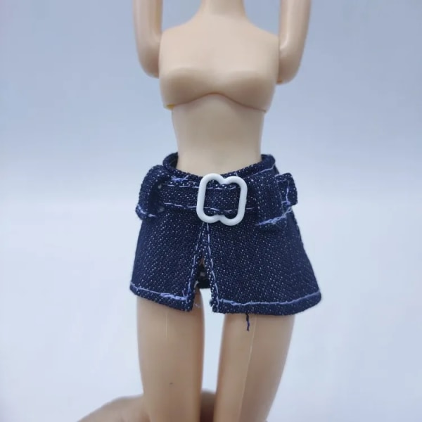 en mängd olika kläder shorts byxor Kjol för 30cm docka mode cool docka gymnasiedocka plum