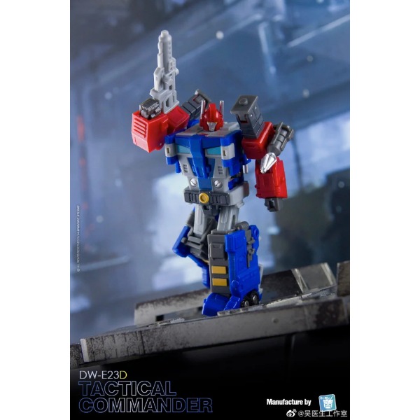 【I lager】 NYHET DR. WU Transformation DW-E23 DW-E23T DW-E23D DW-E23B DW-E23P MINI Magnus Tactical Commander G1 Action Figur 6cm Only Black Armor