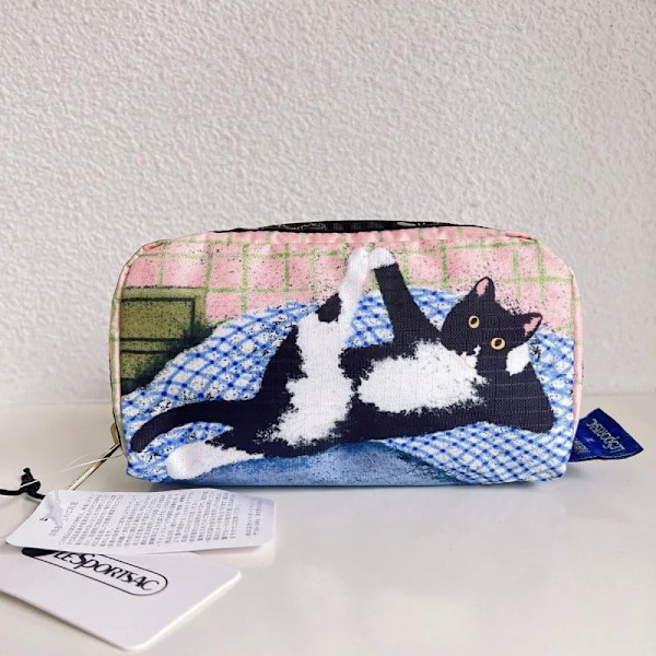Lesportsac Kawaii Damtygväska Cat Co Branded Series Söt printed handväska Cross Body Bag Tote Bag 23