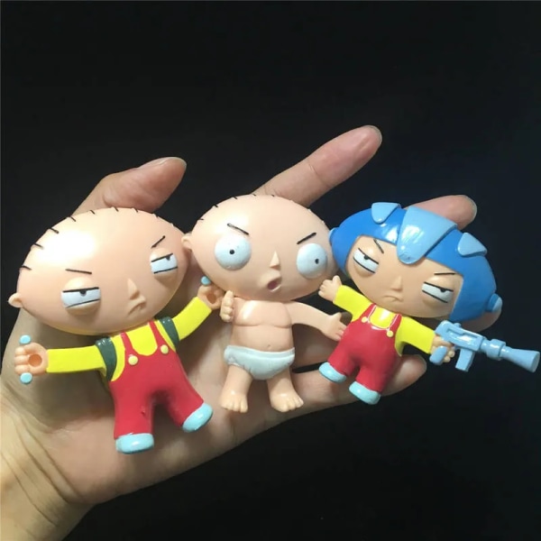 6-7 cm Äkta klassiker Familjer Killtråd Skulpturer Dockor Ornament Anime Figurleksaker för pojkar Baby Barn Present 3