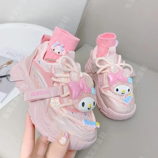 Anime Kawaii Sanrios My Melody Cinnamoroll Kuromi Barn Sneakers Tecknad Söt Luminous Daddy Skor Tjej Sammet Löparskor Present Plus Velvet Sock 12 36-22cm