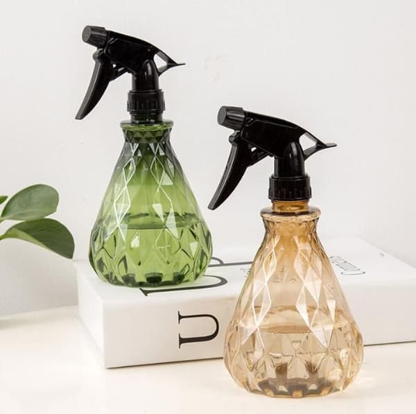 2 st 500ML Sprayflaskor Tomma Påfyllningsbara, Tomma Plastvattenflaskor, Sprayflaska, Sprayflaska för