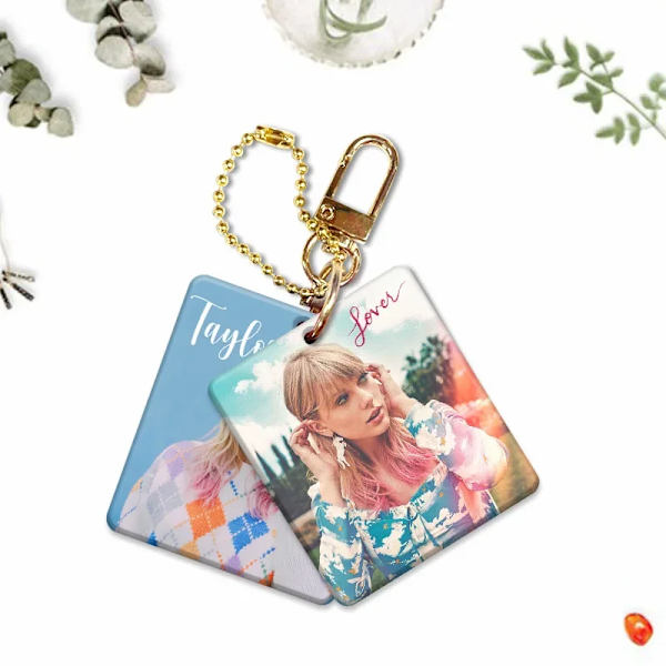 Sångare Taylors The Swifts Nyckelringar Music Stars Perifera hängen 1989 Smycken Berlocker Telefon Ryggsäckar Accessoarer Hängsmycke Present MM Style 6