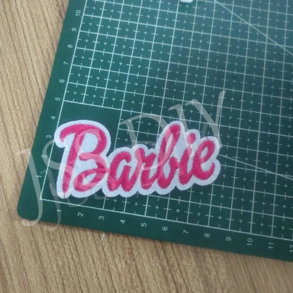 5 st/10 st Barbie brevbrodyrklistermärken Cartoon Princess Stryk på kläder Patches Badge Barn Hållapp Kläder klistermärken new new 4 5pcs