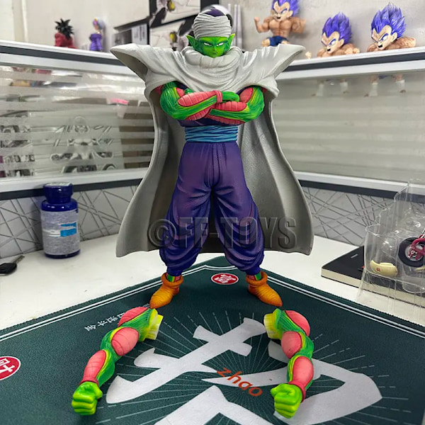 32CM Anime Dragon Ball Z Piccolo Figur Utbytbar arm Piccolo Figurine PVC Action Figurer GK Staty Collection Modell Leksakspresenter no box