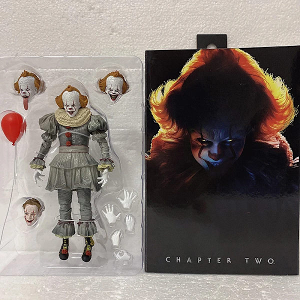 Med LED-ljus NECA Stephen Kings Pennywise Joker Clown PVC Action Figur Modell Leksaker Skräckdocka Collection Present för barn E With  box