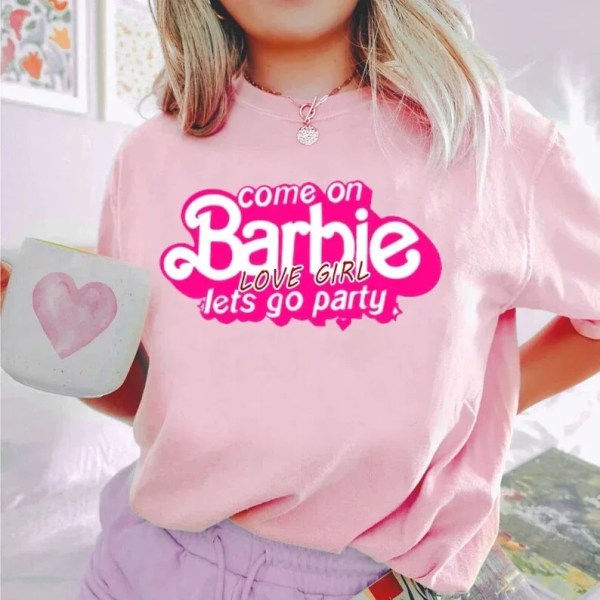 Vår och sommar mångsidig Barbie T-shirt med printed kortärmad T-shirt flicka Lös Casual T-shirt med rund hals i stor storlek för kvinnor 9 S