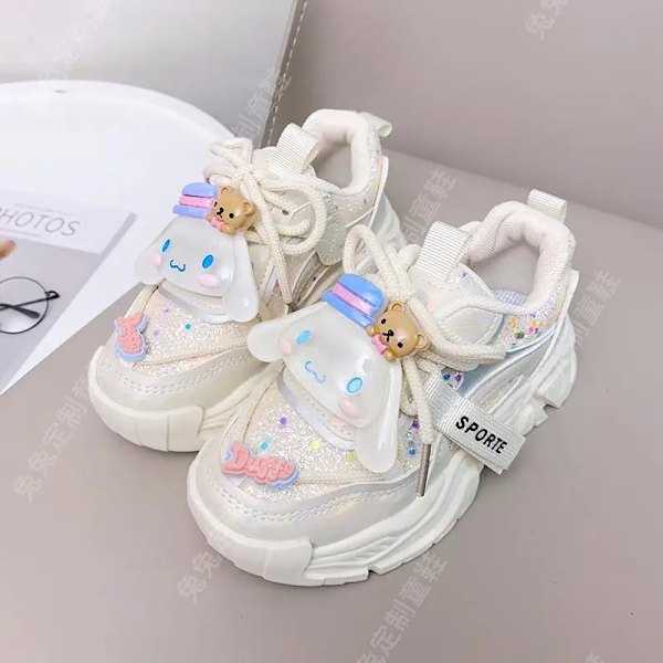 Anime Kawaii Sanrios My Melody Cinnamoroll Kuromi Barn Sneakers Tecknad Söt Luminous Daddy Skor Tjej Sammet Löparskor Present Plus Velvet 7 35-21.4cm