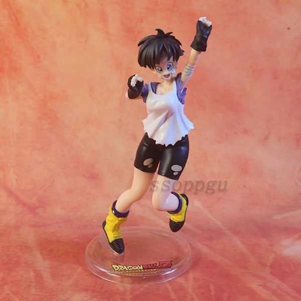 Anime Dragon Ball Figur Vuxen Flicka Bulma Launch Bideru Chichi Android 18 PVC Action Figur Collection Modell Leksaker Docka Barn Present K with box