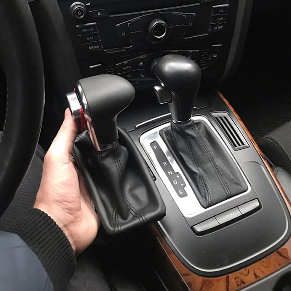 Automatisk växlingsknopp För Audi A6 C6 A3 8P A4 B8 A5 Q5 2009 2010 2011 2012 2013 2014 Växelspaksknopp-Röd linje grå Red line gray