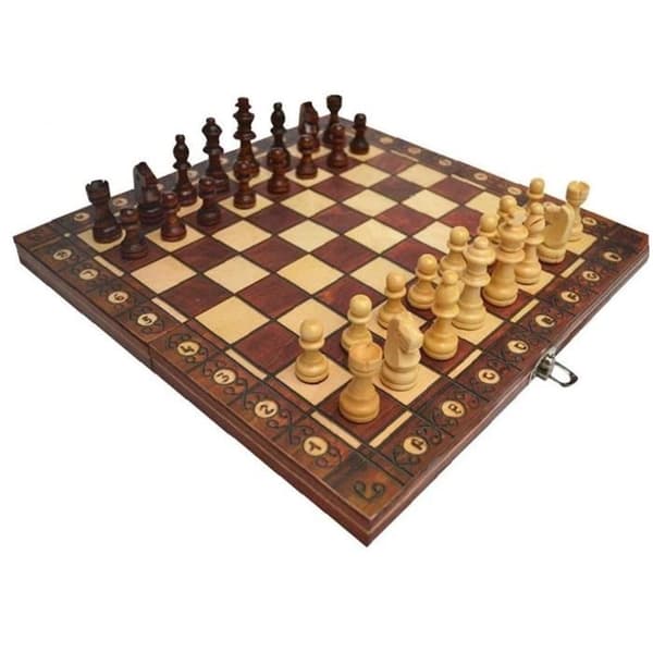 Magnetiskt hopfällbart schackbräde 3 i 1 Trä Hopfällbart schack Brunt hålfritt brädspel 24 * 24cm