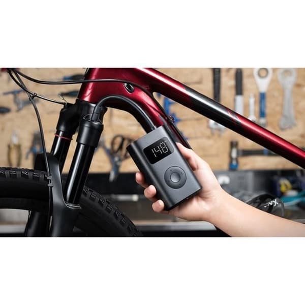 XIAOMI Portabel Multifunktionell Batteriluftpump Black