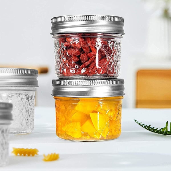 12-pack Små Masonburkar, Glasburkar med Silvermetalllock för Overnight Oats, Sylt, Honung, Bröllopsgåvor, Duschgåvor, DIY Kryddburkar (120 ml)