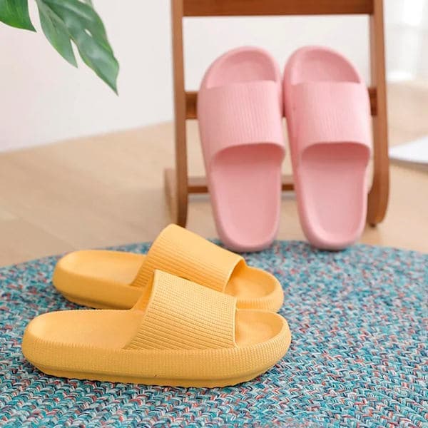 Cloud-hjemmesko til kvinder og mænd, bløde hjemmesko med tykke såler, Happy Flops-stil, sort, 40/41 Sort 40/41 Black 40/41