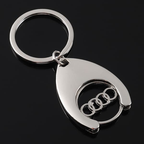 Passer til Audi nøglering og indkøbschip