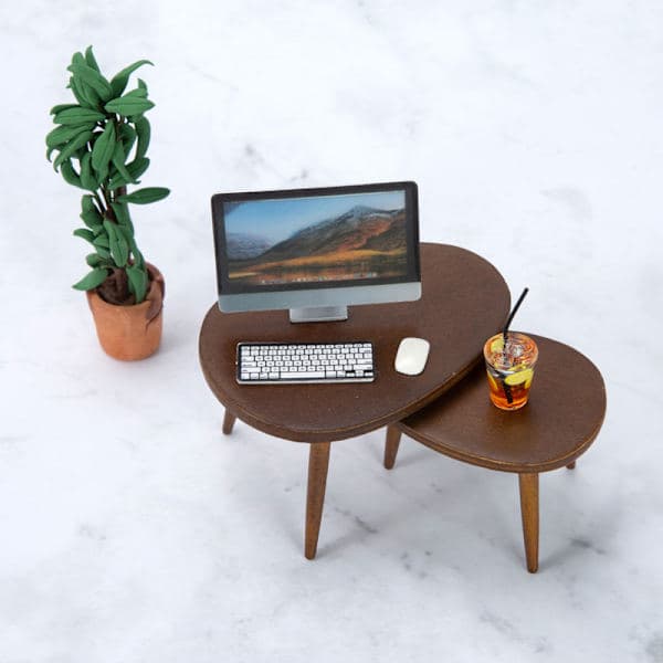 1 Sæt 1:12 Dukkehus Trekant Sofabord Computerbord Te Brun Brown