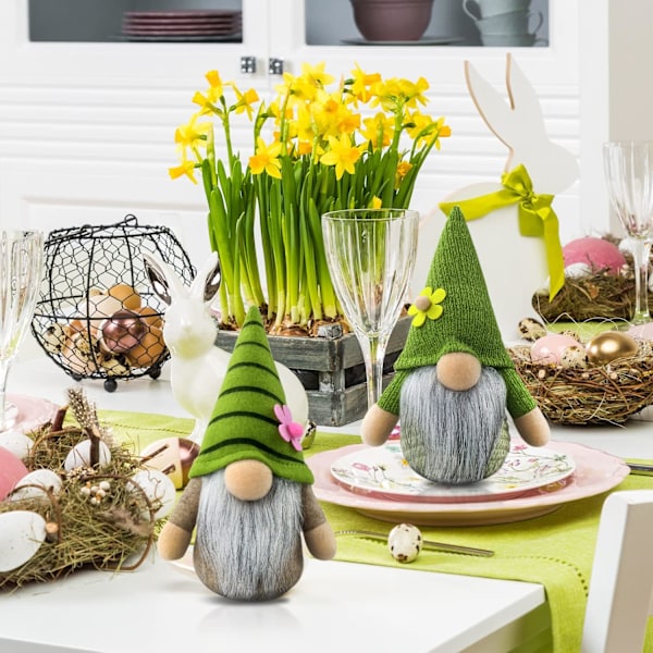 Set med 2 Vår-Gonk Dekorationer Påskblomma Tomte Handgjord Dekor för Hem Kök