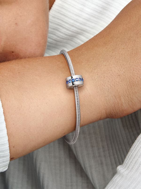 - Blå gnistrande klämcharm - Sterling silver