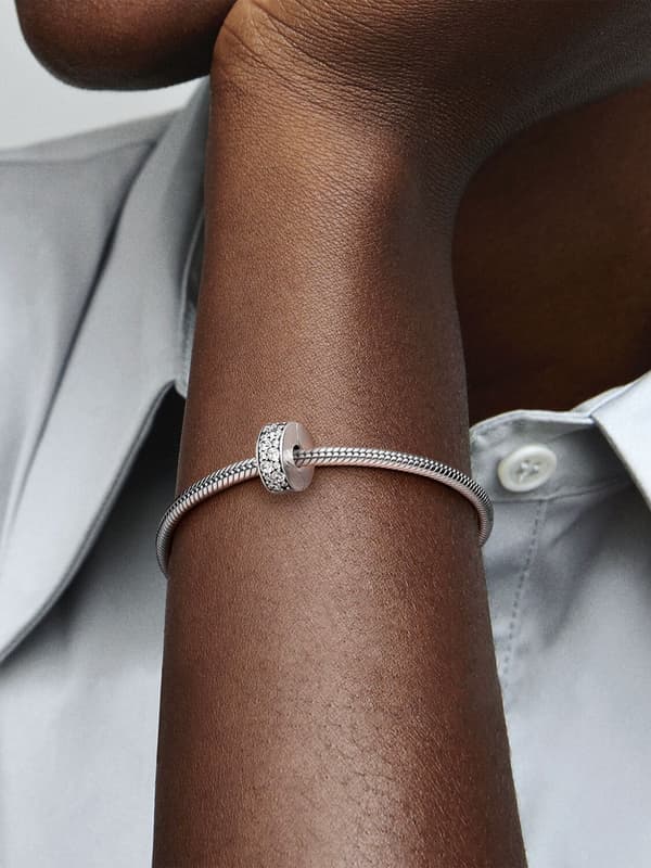 - Klar Pavé Clip Charm - Sterling sølv