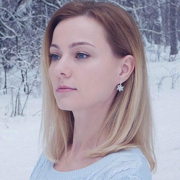 Øredobber for kvinner Sølv øredobber med blomst Cubic Zirconia Krystall Clip on Øredobber for kvinner Jenter 3A Zirkon Øredobber Elegante damer