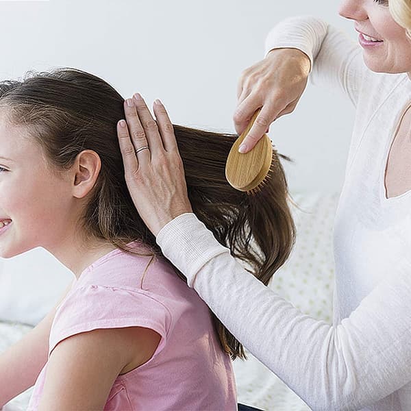 Trækæm med træbørster, hårbørste til udredning og styling af kvinders hår