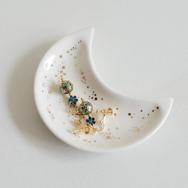 Lille Måne Smykkeskål Bakke, Sæt med 2, Dekorativ Keramisk Ornament Bakke, Moderne Accent Bakke til Toiletbord (Blå og Hvid)