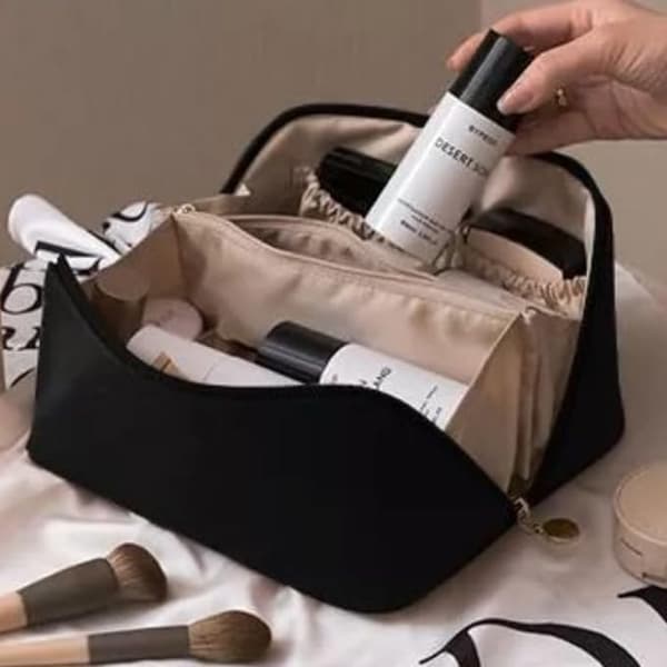 Stor Toilettaske - Perfekt til Rejser - Makeup Taske Sort