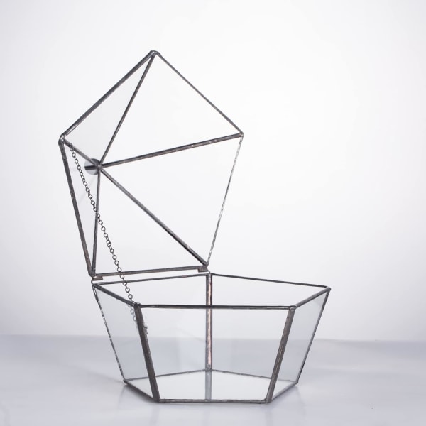 Taiteellinen kirkas lasi korurasia Moderni Pentagon muotoinen geometrinen
