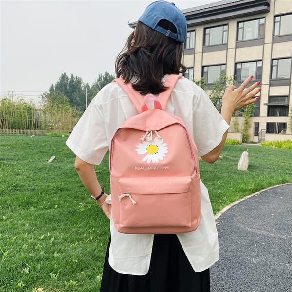 Moderigtig firedelt rygsæk koreansk version af daisy print