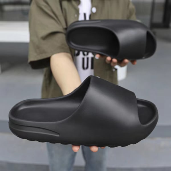 (M) Cloud Slippers for kvinner, Unisex EVA Soft Recovery Slippers, tykksålede Pillow Slippers for menn med åpen tå, dusjsko for utendørs bruk og