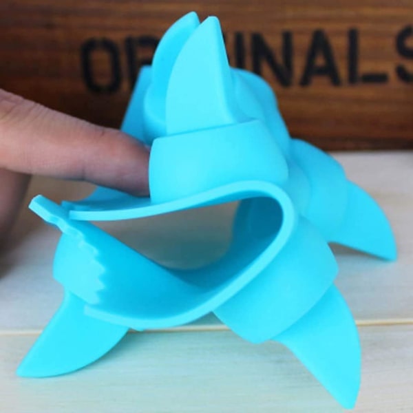 Isterningbakke/Isterningform i form af en blå hajvinge el