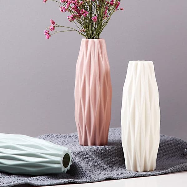 Sæt af 3 Plastik Vaser i Elegant Design - Moderne Dekorative Plastik