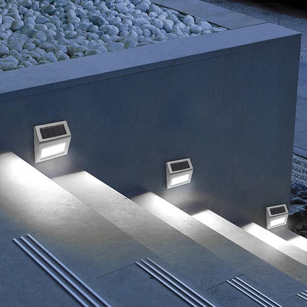 2-pakning solcelledrevne stigelys - 6 LED trappestigelys - Regntett