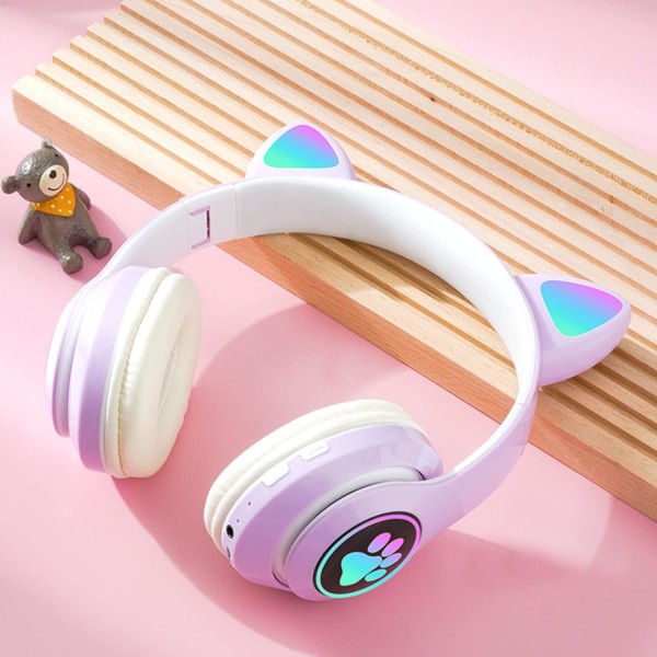 Bluetooth-hodetelefoner for barn, søte katteører med LED-lys, sammenleggbare hodetelefoner, stereo over øret med mikrofon/TF-kort, trådløse hodetelefoner for iPhone Purple