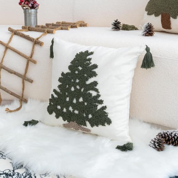 Søte plysj juletrær formet pynteputer - Utstoppede dekorative puter til hjemmesofa, seng og julepynt for barn Pine Tree