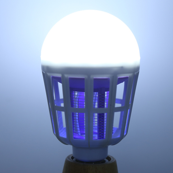 2-in-1 LED-hyttyskarkotin E27-lampulle, kodille, kaupalle, toimistolle, sisustukseen 15W 110V