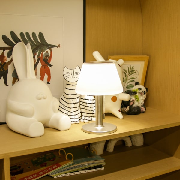 Solcelled Bordlampe LED Vanntett 3 Nivåer Justerbar Solcelledsklampe for Hjem Utendørs Hage