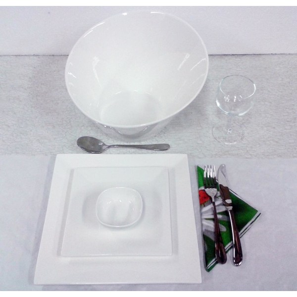 Spisestel i porcelæn - Tallerkener, små skåle og en stor skål - Vit