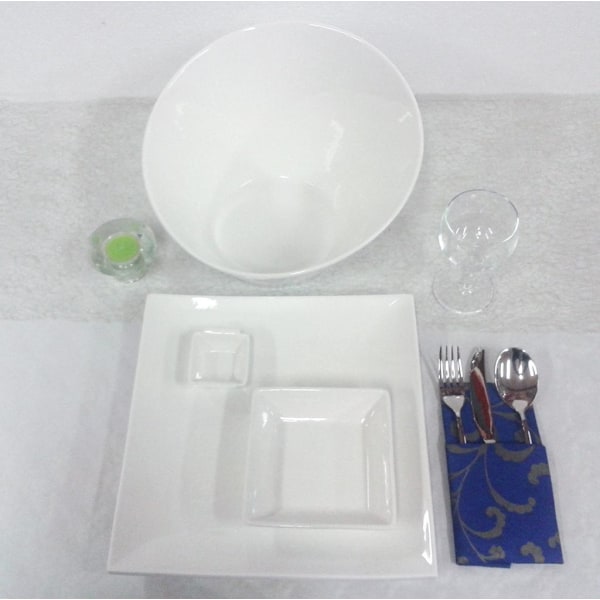 Spisestel i porcelæn - Tallerkener med fine skåle - GM24 - 13 st Vit