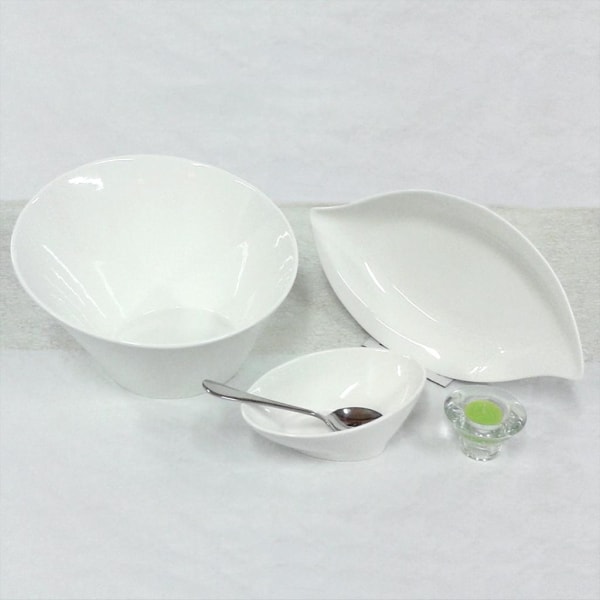 Spisestel i porcelæn - Blad og skål GM35 - 9 dele Vit