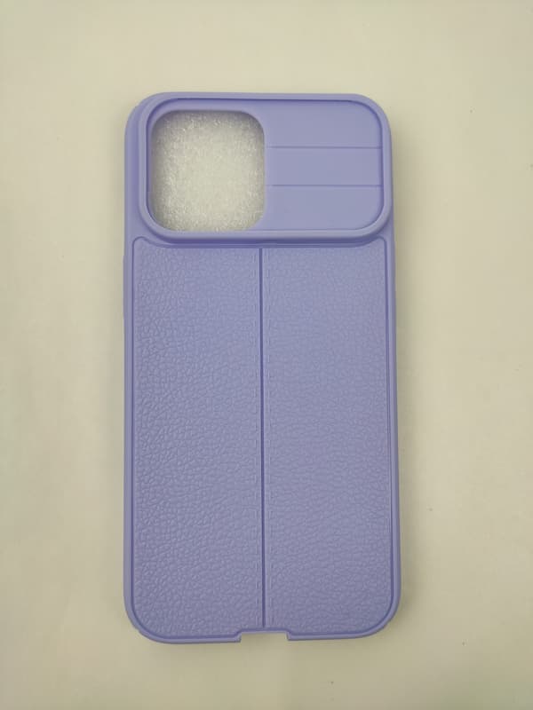 iPhone 13 Pro silikonikotelo Svart