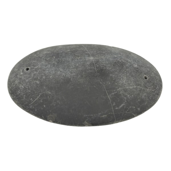 Hierontatyökalu kivi - Suuri kivi soikea rei'illä varustettuna