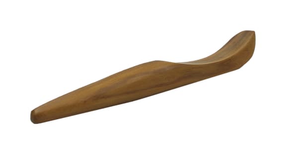 Tree Massage Tool - Afslapningspind og bil til behagelig muskelaflastning.