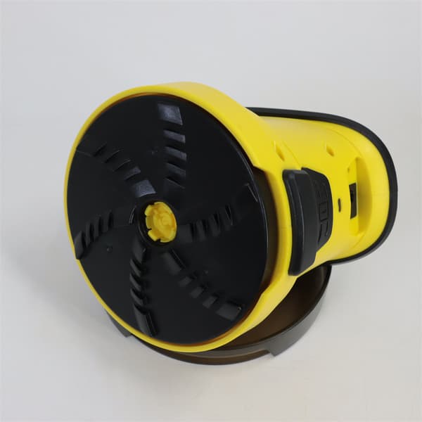 Batteridrevet frontruteavrimmer