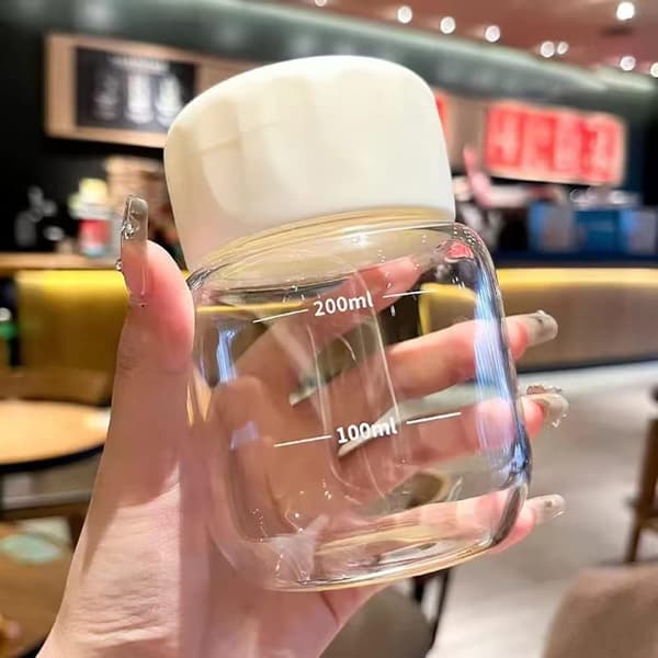 Bærbar Mini Krus-Stil Glas Vandflaske med Låg – Sødt Is/Popsicle Design