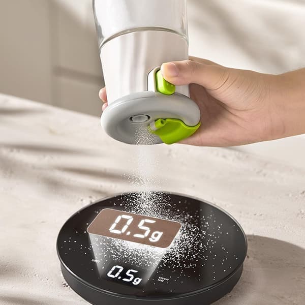 Robust glass container for salt and pepper - with push button for easy dispensing - space-saving glass spice bottle