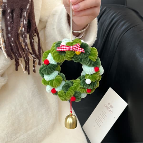DIY Grön Piprensare Julgransprydnadssats — Väskberlock / Present till en Partner eller Vän