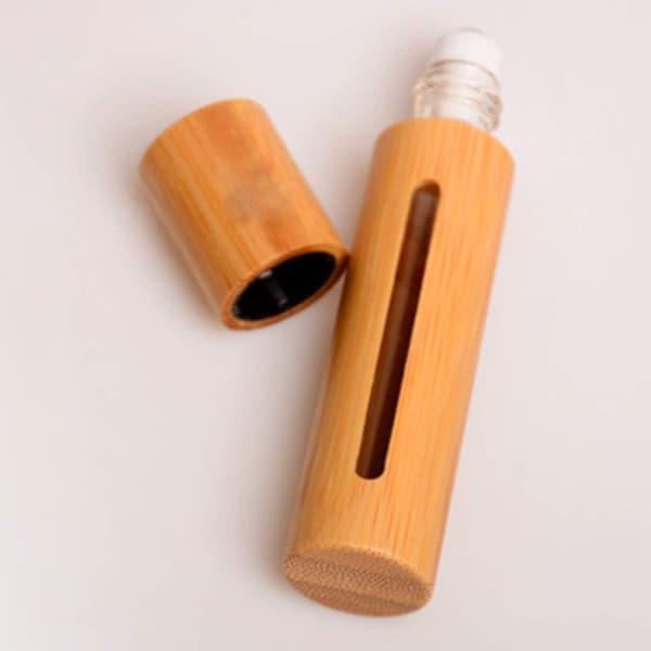 2 st 10 ml bambu roll-on-flaskor Tomma påfyllningsbara eteriska oljor roll-on-flaska Kosmetisk förvaringsbehållare med rullkula i rostfritt stål